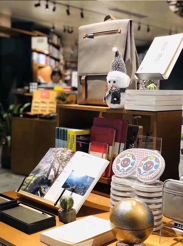 書店陳列